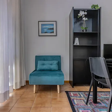 Andrea's Apartman Bari