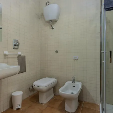 Andrea's Apartman Bari